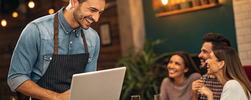 Sistema de Entregas com Cardápio Web