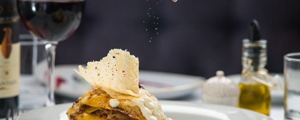 Dimensiones de Mesas de Comida: Diseñando Espacios Gastronómicos para la Experiencia Perfecta